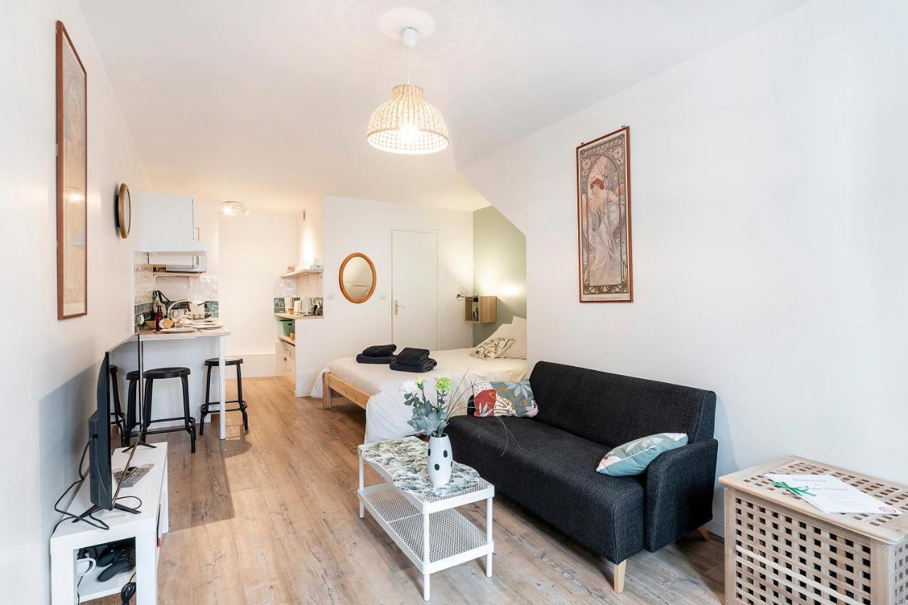 Les Logis De Marcoussis Apartment Bagian luar foto