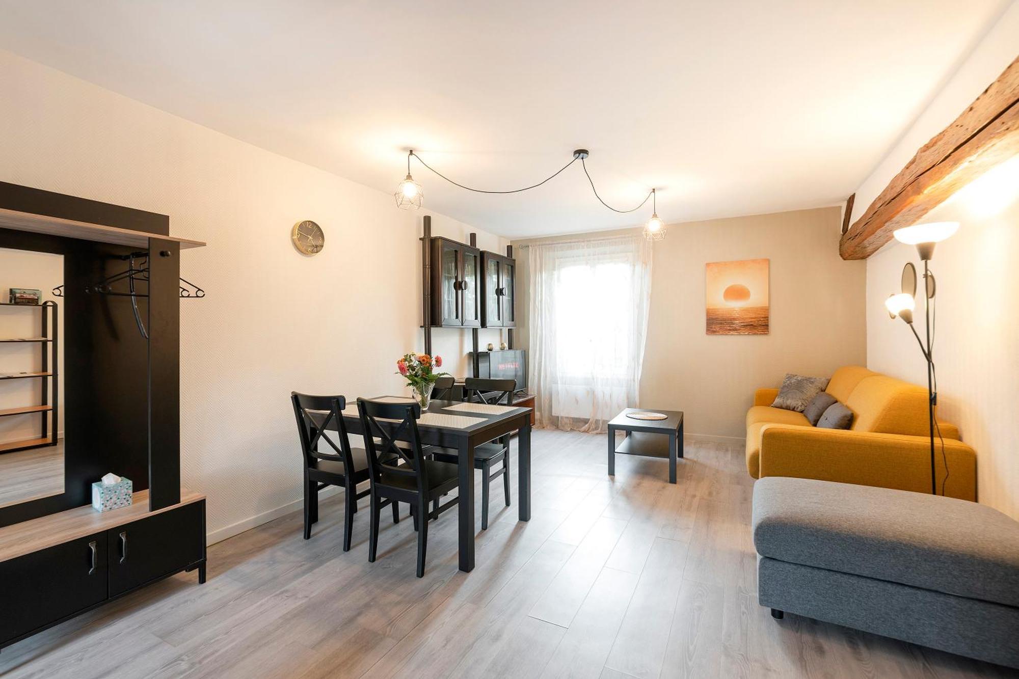 Les Logis De Marcoussis Apartment Bagian luar foto